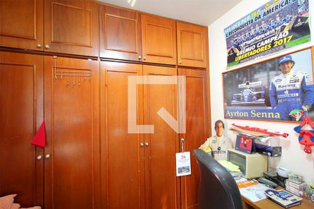 Apartamento à venda com 123m², 4 quartos e 2 vagasQuarto 2