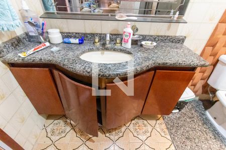 Casa à venda com 336m², 5 quartos e 1 vaga Casa à venda com 336m², 5 quartos e 1 vagaBanheiro 1