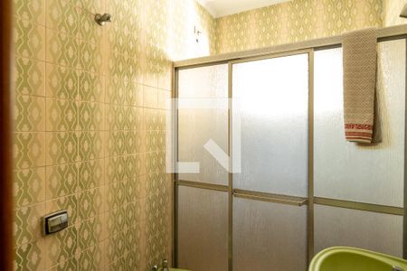 Casa à venda com 165m², 3 quartos e 3 vagasBanheiro 2