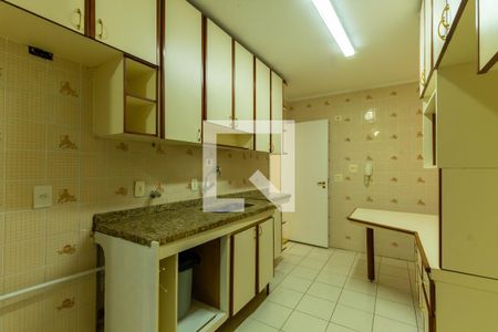 Apartamento à venda com 75m², 3 quartos e 2 vagas Apartamento à venda com 75m², 3 quartos e 2 vagasCozinha