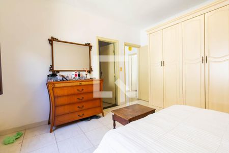 Casa à venda com 390m², 6 quartos e 8 vagasQuarto 2 - suíte