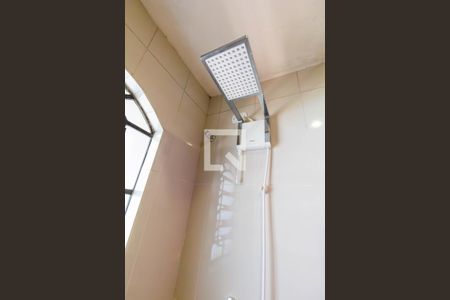 Casa à venda com 390m², 6 quartos e 8 vagasBanheiro da Suíte 2