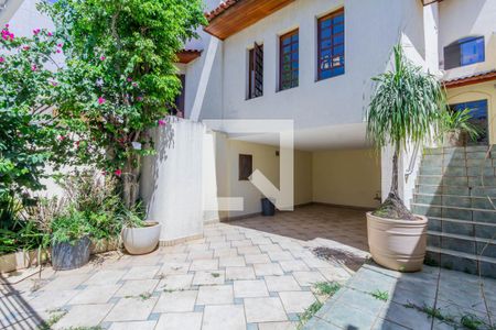 Casa à venda com 390m², 6 quartos e 8 vagasGaragem 2