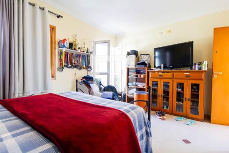 Casa à venda com 390m², 6 quartos e 8 vagasQuarto 4