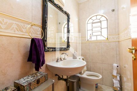 Casa à venda com 390m², 6 quartos e 8 vagasBanheiro 5