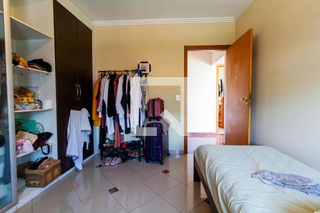 Casa à venda com 390m², 6 quartos e 8 vagasQuarto 5