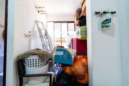 Casa à venda com 390m², 6 quartos e 8 vagasQuarto de Serviço