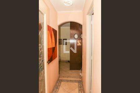 Corredor de apartamento à venda com 2 quartos, 150m² em Perdizes, São Paulo