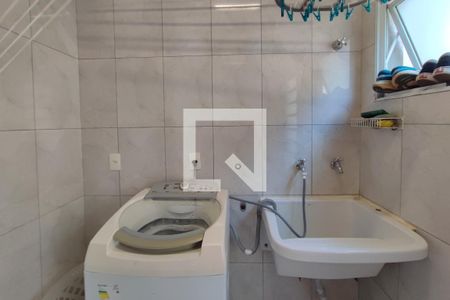 Casa à venda com 180m², 3 quartos e 2 vagasÁrea de Serviço