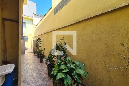 Casa à venda com 170m², 3 quartos e 2 vagasQuintal