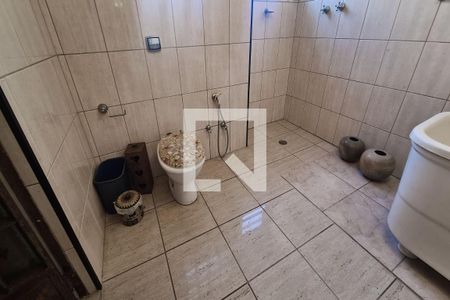 Casa à venda com 170m², 3 quartos e 2 vagasBanheiro da Suíte 1