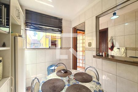Casa à venda com 170m², 3 quartos e 2 vagasEdicula/cozinha