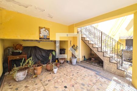 Casa à venda com 170m², 3 quartos e 2 vagasGaragem