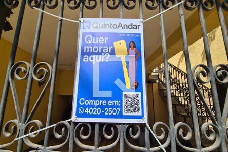 Casa à venda com 170m², 3 quartos e 2 vagasplaquinha