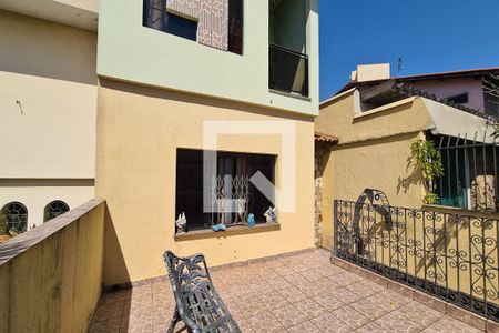 Casa à venda com 170m², 3 quartos e 2 vagasVaranda da Sala