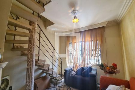 Sala de casa à venda com 3 quartos, 170m² em Quinta da Paineira, São Paulo