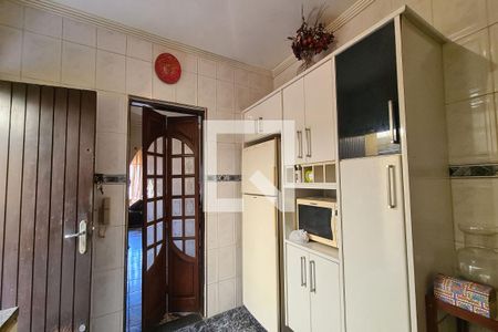 Casa à venda com 170m², 3 quartos e 2 vagasCozinha