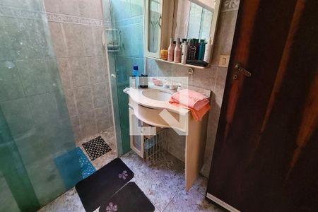 Casa à venda com 170m², 3 quartos e 2 vagasBanheiro da Suíte 2