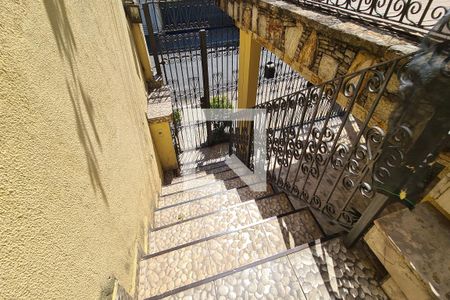 Casa à venda com 170m², 3 quartos e 2 vagasQuintal