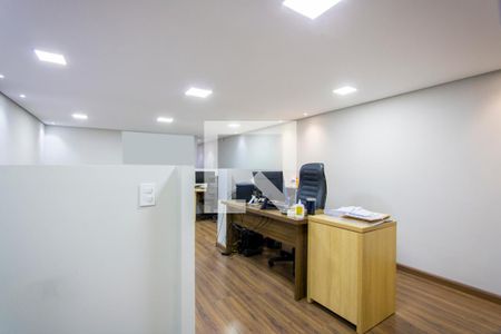 Casa à venda com 305m², 3 quartos e 3 vagasHome office