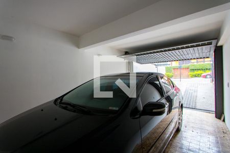 Casa à venda com 305m², 3 quartos e 3 vagasGaragem