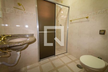 Casa à venda com 180m², 3 quartos e 2 vagasBanheiro Social