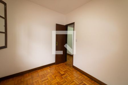 Casa à venda com 180m², 3 quartos e 2 vagasQuarto 2