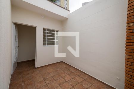 Casa à venda com 180m², 3 quartos e 2 vagasQuintal