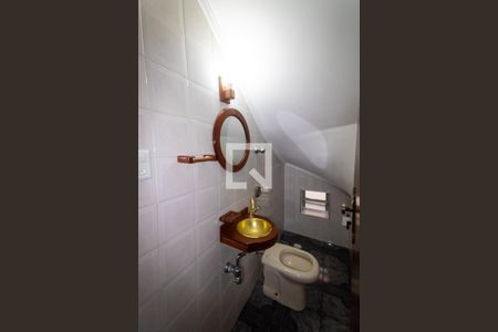 Casa à venda com 180m², 3 quartos e 2 vagasLavabo