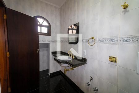 Casa à venda com 180m², 3 quartos e 2 vagasSuíte 1 Banheiro