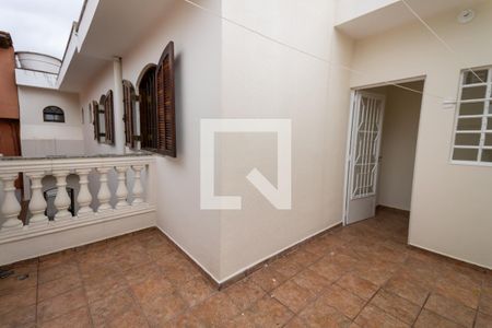 Casa à venda com 180m², 3 quartos e 2 vagasQuintal