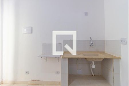 Apartamento para alugar com 1 quarto, 22m² em Vila Bertioga, São Paulo