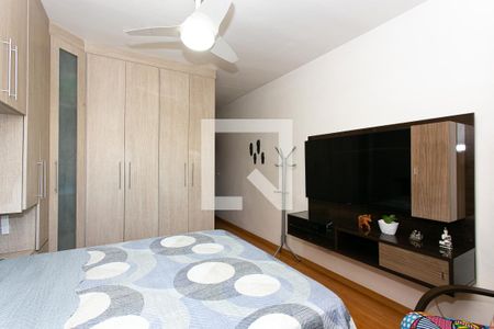 Suíte de casa à venda com 3 quartos, 225m² em Vila Carrão, São Paulo