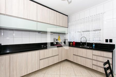 Casa à venda com 225m², 3 quartos e 3 vagasCozinha