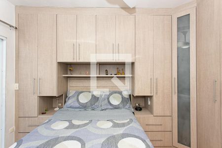 Suíte de casa à venda com 3 quartos, 225m² em Vila Carrão, São Paulo