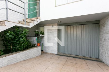 Casa à venda com 225m², 3 quartos e 3 vagasÁrea comum