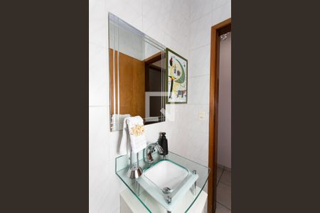 Casa à venda com 225m², 3 quartos e 3 vagasLavabo