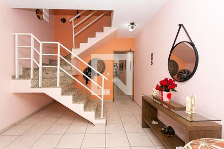 Sala de casa à venda com 3 quartos, 225m² em Vila Carrão, São Paulo