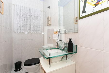 Casa à venda com 225m², 3 quartos e 3 vagasLavabo