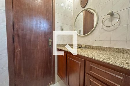 Apartamento para alugar com 200m², 5 quartos e 1 vaga