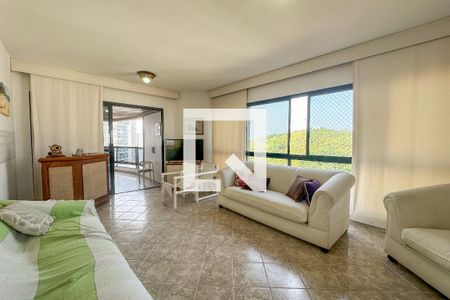 Apartamento para alugar com 5 quartos, 200m² em Vila Alzira, Guarujá