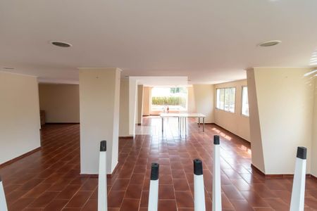 Apartamento para alugar com 65m², 2 quartos e 1 vagaÁrea comum - Salão de festas
