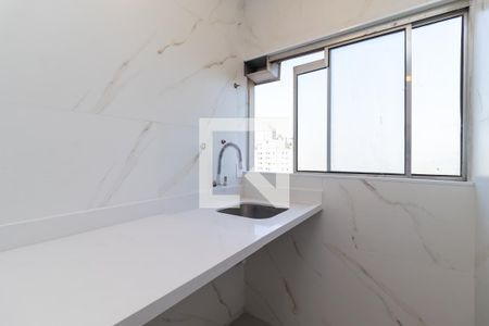 Apartamento para alugar com 65m², 2 quartos e 1 vagaÁrea de Serviço