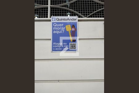 Casa à venda com 155m², 2 quartos e 2 vagas Casa à venda com 155m², 2 quartos e 2 vagasplaquinha