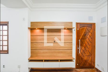 Detalhe Sala de casa à venda com 2 quartos, 155m² em Jardim Las Vegas, Santo André