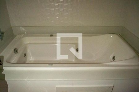 Apartamento para alugar com 170m², 3 quartos e 3 vagas Apartamento para alugar com 170m², 3 quartos e 3 vagasBanheiro Suíte 1