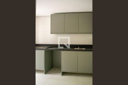 Apartamento para alugar com 170m², 3 quartos e 3 vagas Apartamento para alugar com 170m², 3 quartos e 3 vagasCozinha