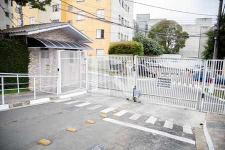Apartamento para alugar com 55m², 2 quartos e 1 vaga Apartamento para alugar com 55m², 2 quartos e 1 vagaFachada e portaria