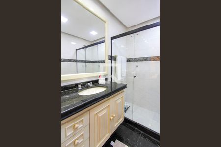 Apartamento à venda com 202m², 3 quartos e 3 vagasBanheiro Quarto 3 suíte