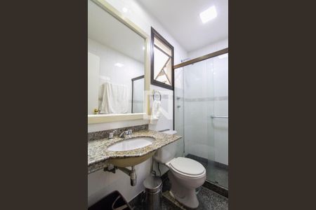 Apartamento à venda com 202m², 3 quartos e 3 vagasBanheiro